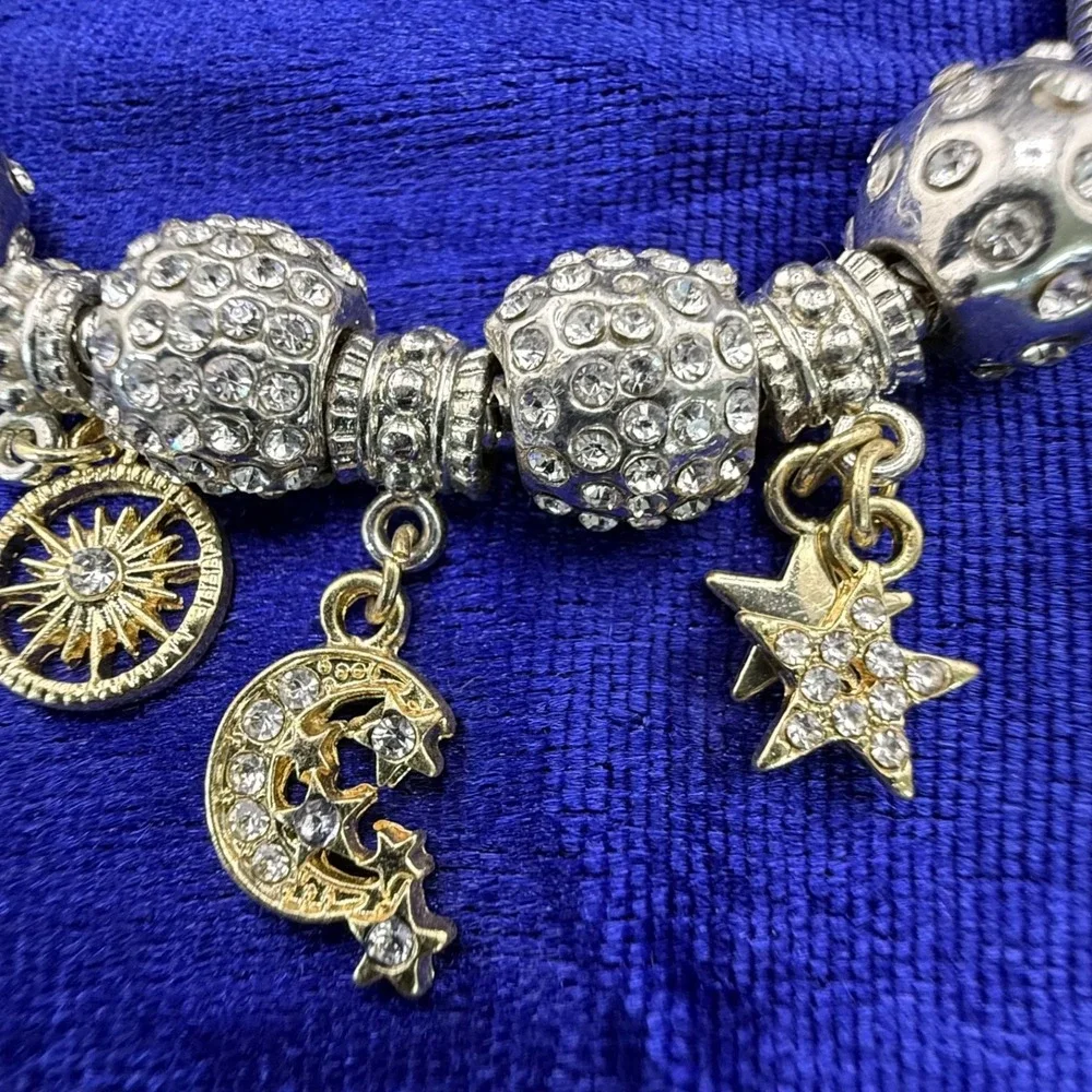 Charm Bracelet‎ Silver Tone Sun Moon Stars Slider Beaded Signed 7